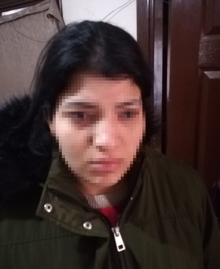 Iraklı genç kızı, fuhşa zorlayan 3 Suriyeli ile bir Iraklı yakalandı