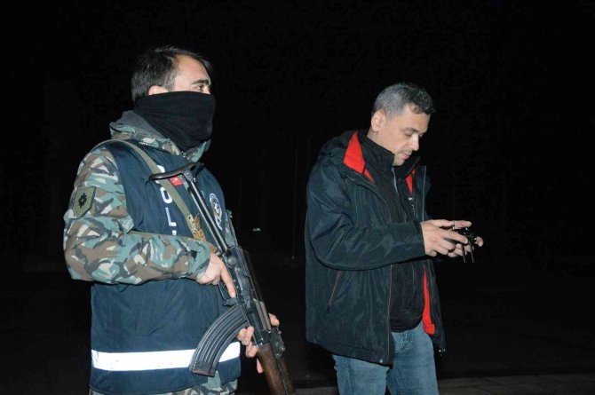 Emniyet ekipleri denetimleri sıklaştırdı, 12 araca 9 bin ceza kesildi