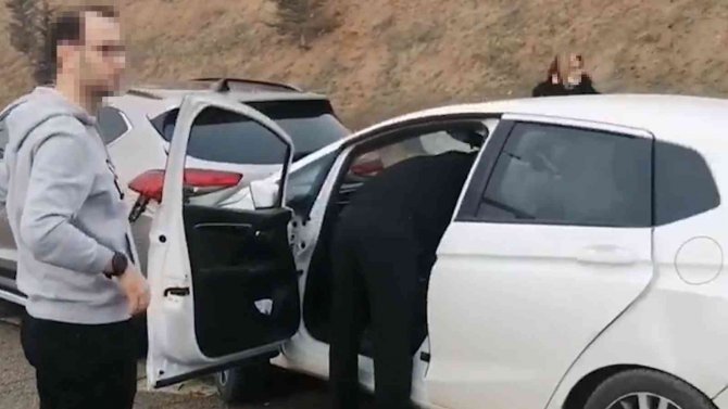 Kırıkkale’de zincirleme trafik kazası: 5 yaralı