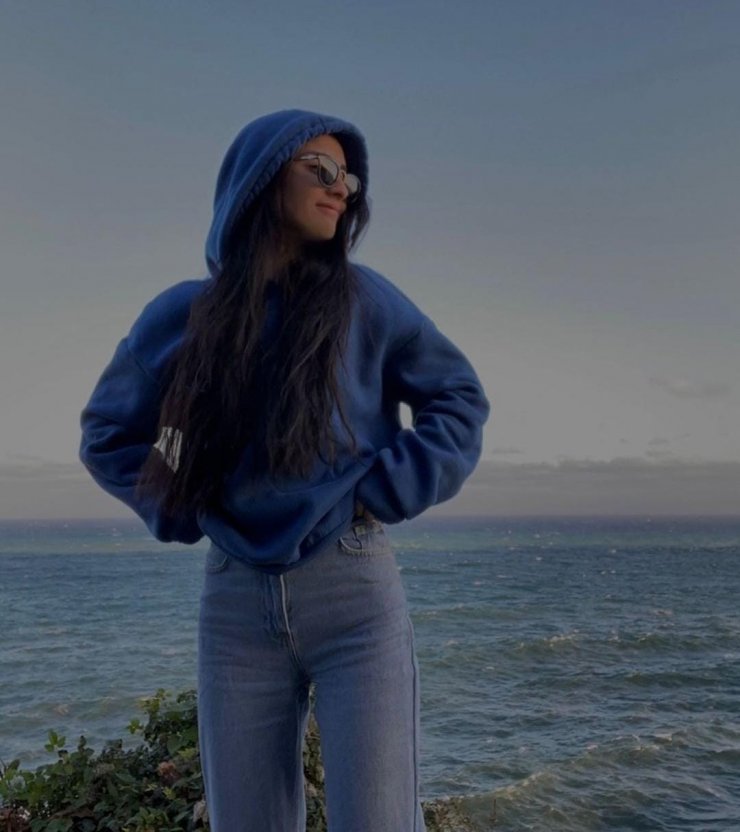 Aysel, evinde silahla vurulmuş olarak ölü bulundu