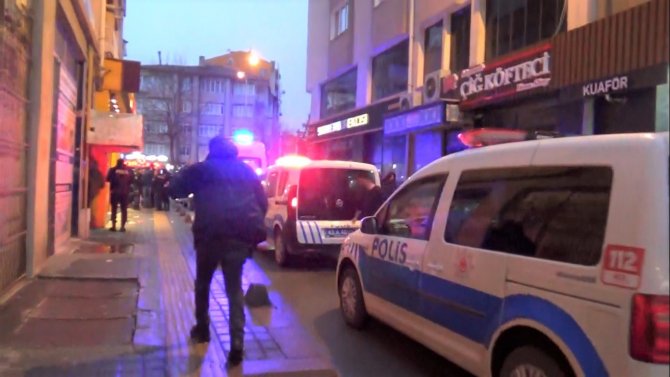 Bıçaklı kavga: 2 yaralı