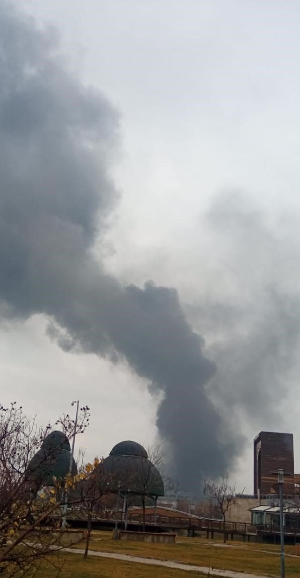 Elazığ'da yapımı devam eden stadyumda yangın