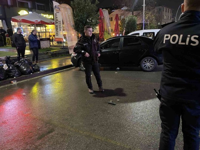 Gecenin sessizliğini silah sesleri bozdu...Husumetli iki grubun kavgasında silahlar konuştu