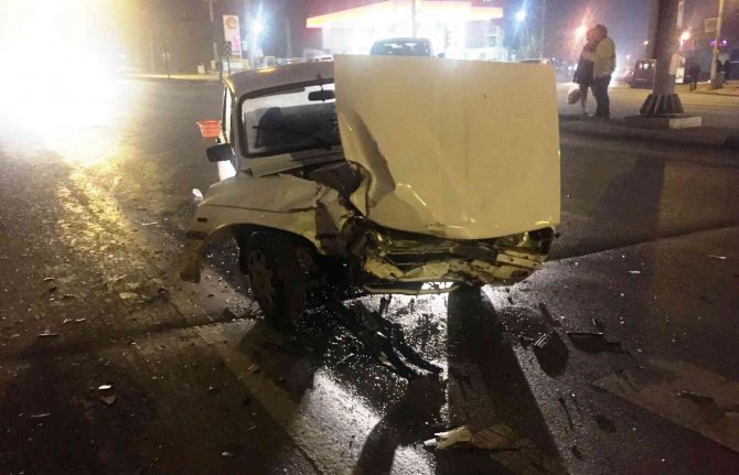 Konya’da otomobiller çarpıştı: 4 yaralı