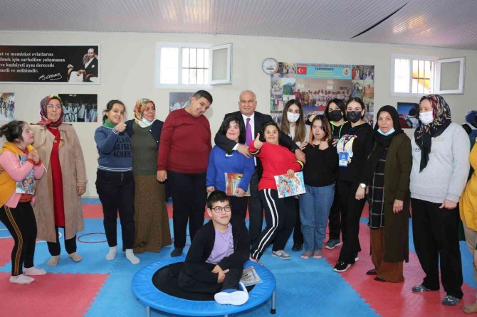 Özel çocuklar sporla hayata tutunuyor