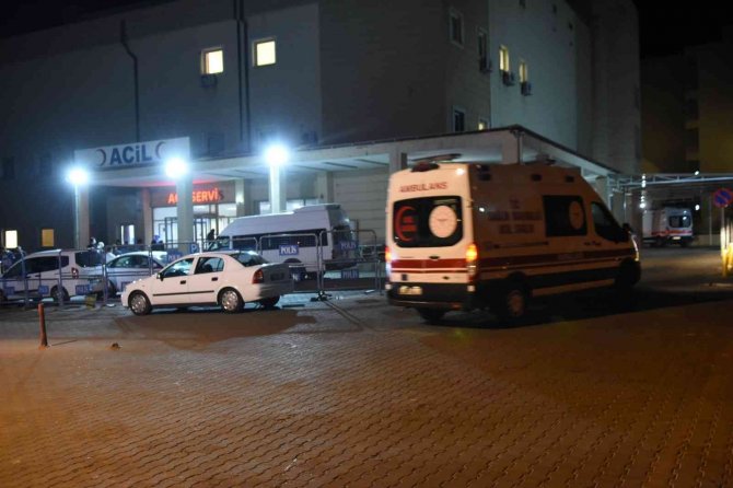 Yolcu otobüsü kaza yaptı: 7 yaralı