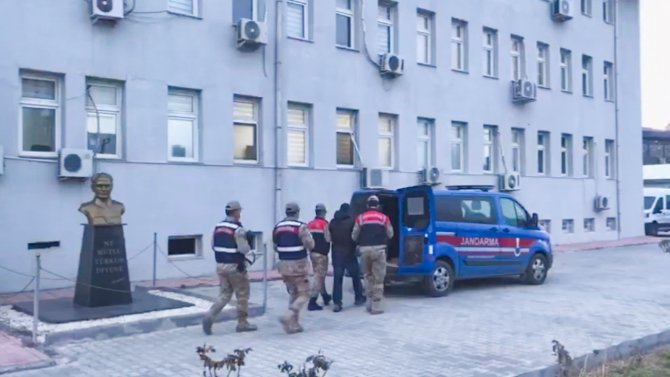 5 yıldır aranan ve 14 yıl kesinleşmiş cezası olan hükümlü yakalandı