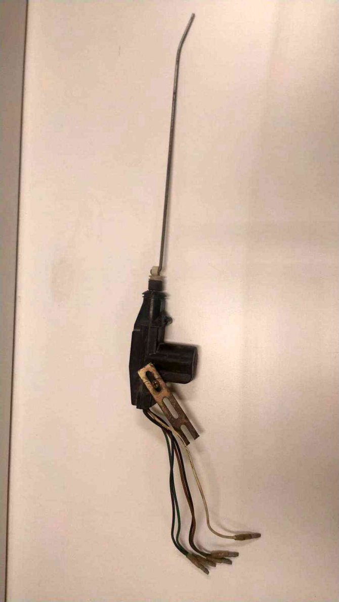 Çalacağı araçların kapı kolundan anahtar üretip hırsızlık yapan şahıs yakalandı