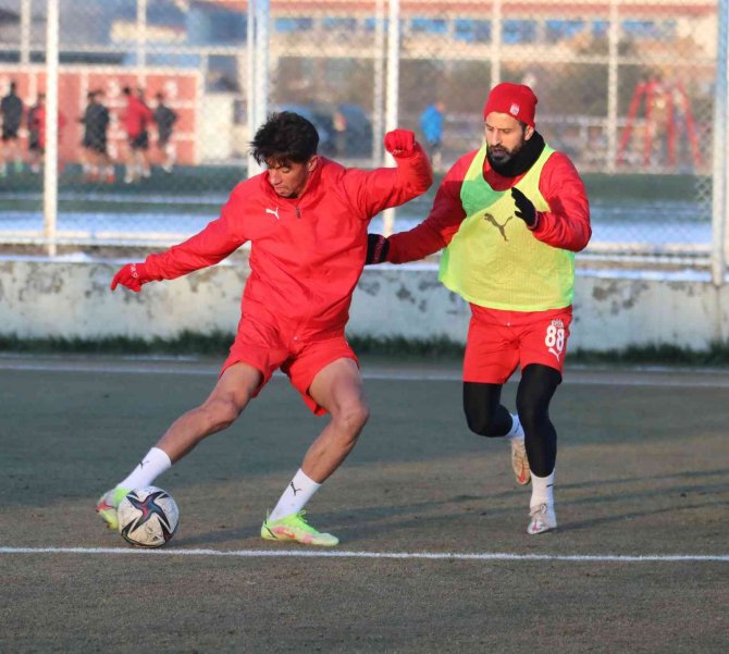 Sivasspor’da Konya maçı hazırlıkları başladı