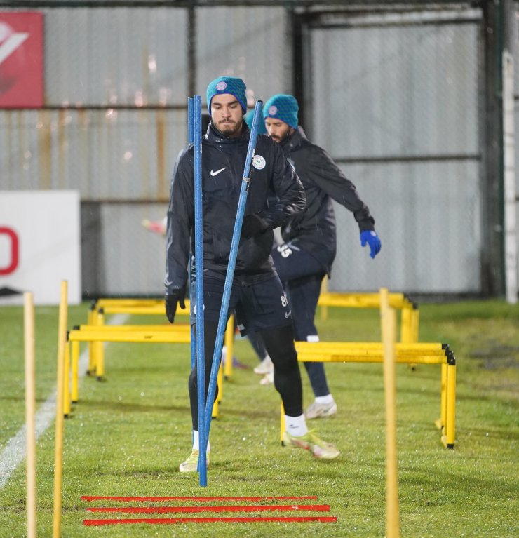 Çaykur Rizespor’da Beşiktaş maçı hazırlıkları başladı