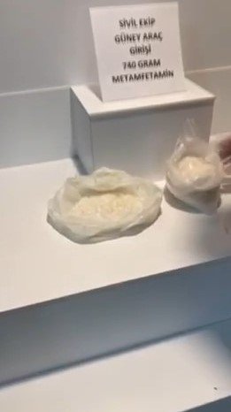  Otogarda peynir bidonuna gizlediği uyuşturucuyla yakalandı