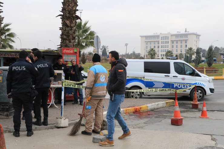 Sokak ortasında bıçaklandı; kaçan saldırgan aranıyor