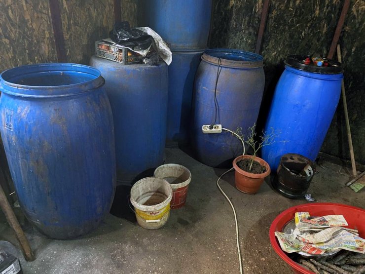 Adana’da sahte ve kaçak içki operasyonu: 8 gözaltı