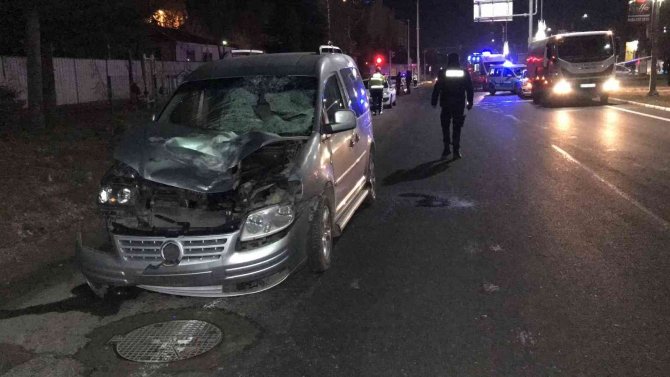 Elazığ’da aracın çarptığı genç hayatını kaybetti