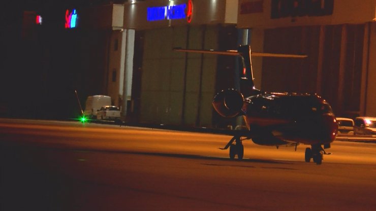 Koronavirüs testi pozitif çıkan Beşiktaşlı Rachid Ghezzal ambulans uçakla İstanbul'a getirildi