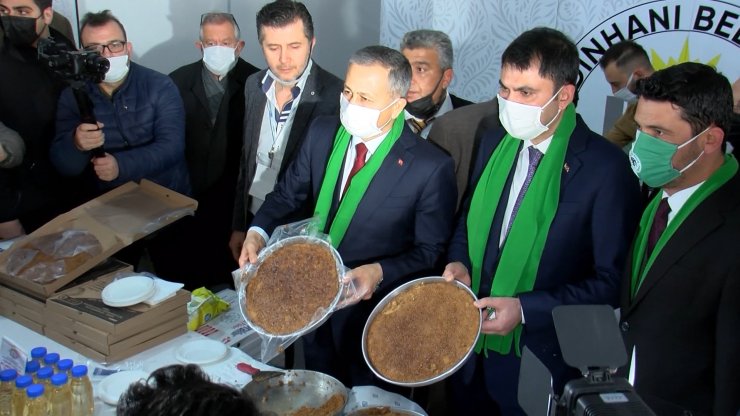 Bakan Kurum Konya Tanıtım Günlerine katıldı