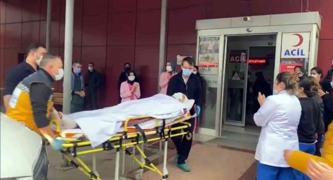 Başından kurşunla yaralanan doktorun tedavisi devam ediyor