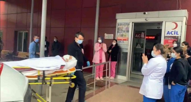 Başından kurşunla yaralanan doktorun tedavisi devam ediyor