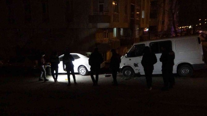 Dini nikahlı eşinin otomobiline bomba düzeneği yerleştirdi