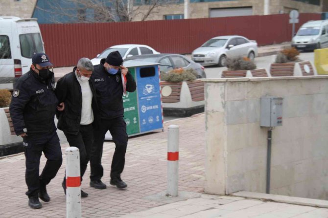 Hırsızlık için nakliye aracı tutan şüpheli yakalandı