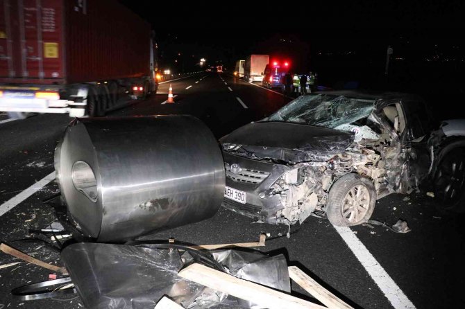 TEM’de arıza yapan cip zincirleme kazaya sebep oldu: 1 yaralı