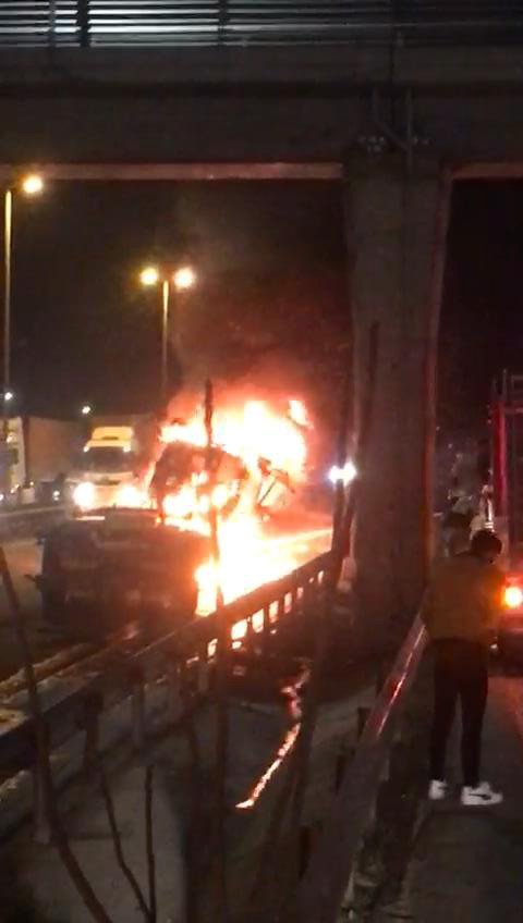 TIR alev alev yandı