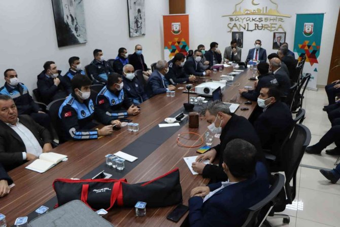 Tüketiciler için fahiş fiyat toplantısı yapıldı