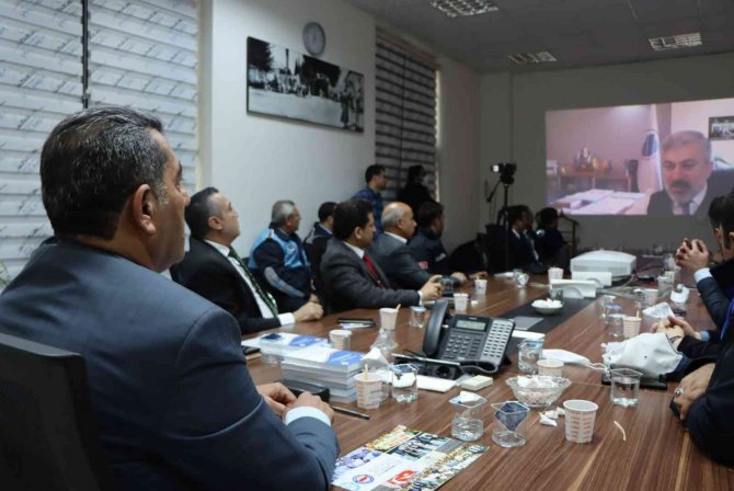 Tüketiciler için fahiş fiyat toplantısı yapıldı