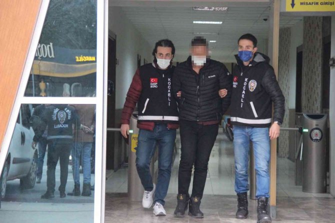 Tartıştıkları şahsı bıçaklayarak öldüren 2 kardeş tutuklandı