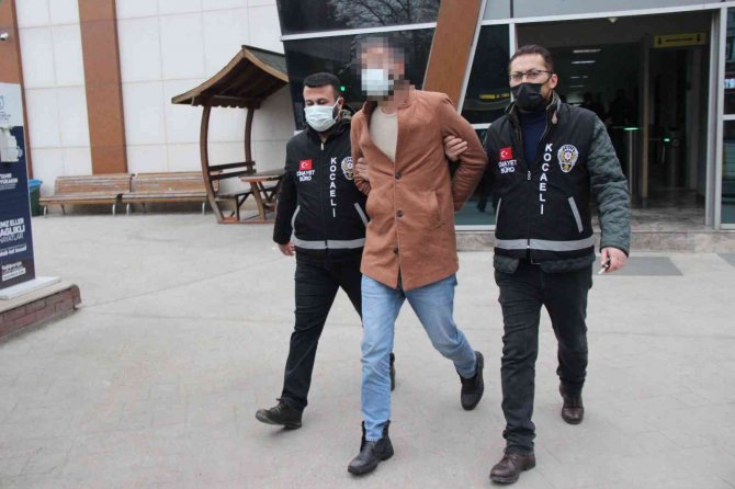 Tartıştıkları şahsı bıçaklayarak öldüren 2 kardeş tutuklandı