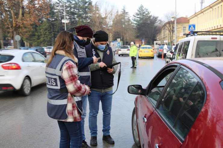 Ülke genelinde aranan 588 kişi yakalandı