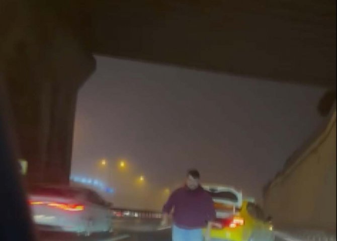 TEM Otoyolu’nda beyzbol sopalı taksici dehşeti