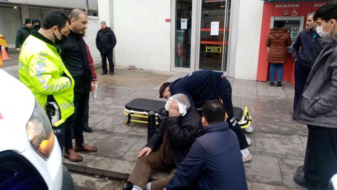 Aracın çarptığı yaya yaralandı