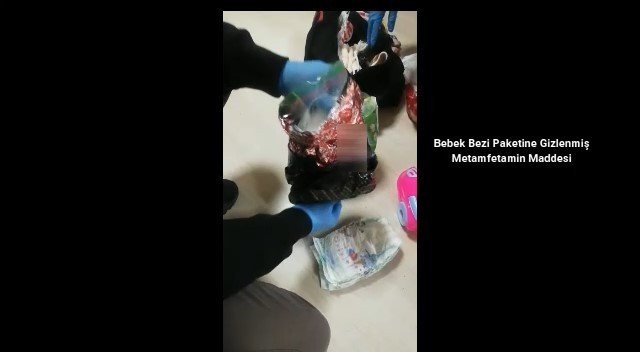 Bebek bezinden uyuşturucu çıktı