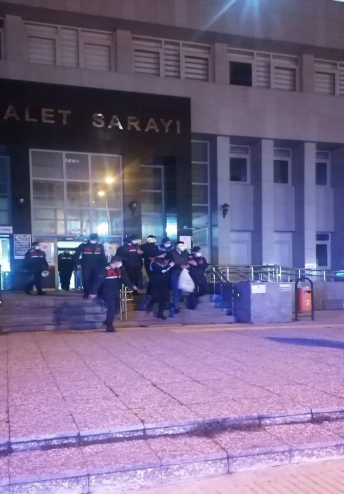 Çorum’da oluşturulan özel ekipler, 7 hırsızı kıskıvrak yakaladı