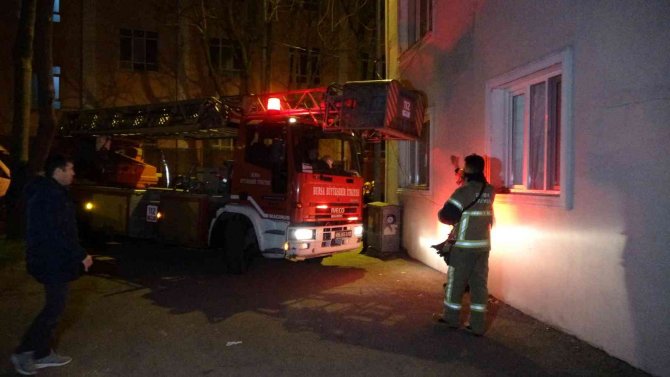 Ekipleri alarma geçiren genç, evinde uyurken bulundu