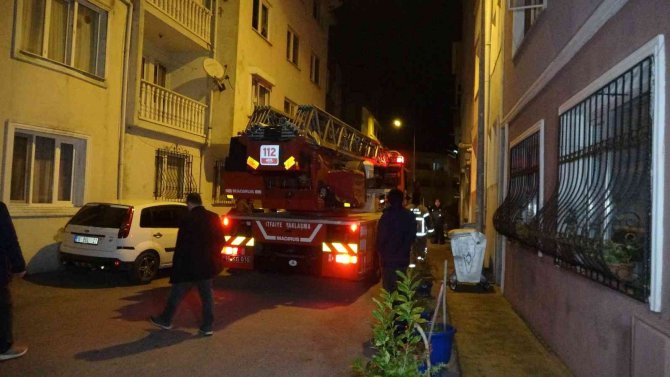 Ekipleri alarma geçiren genç, evinde uyurken bulundu