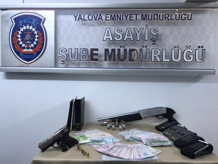 Fuhuş operasyonunda 24 gözaltı