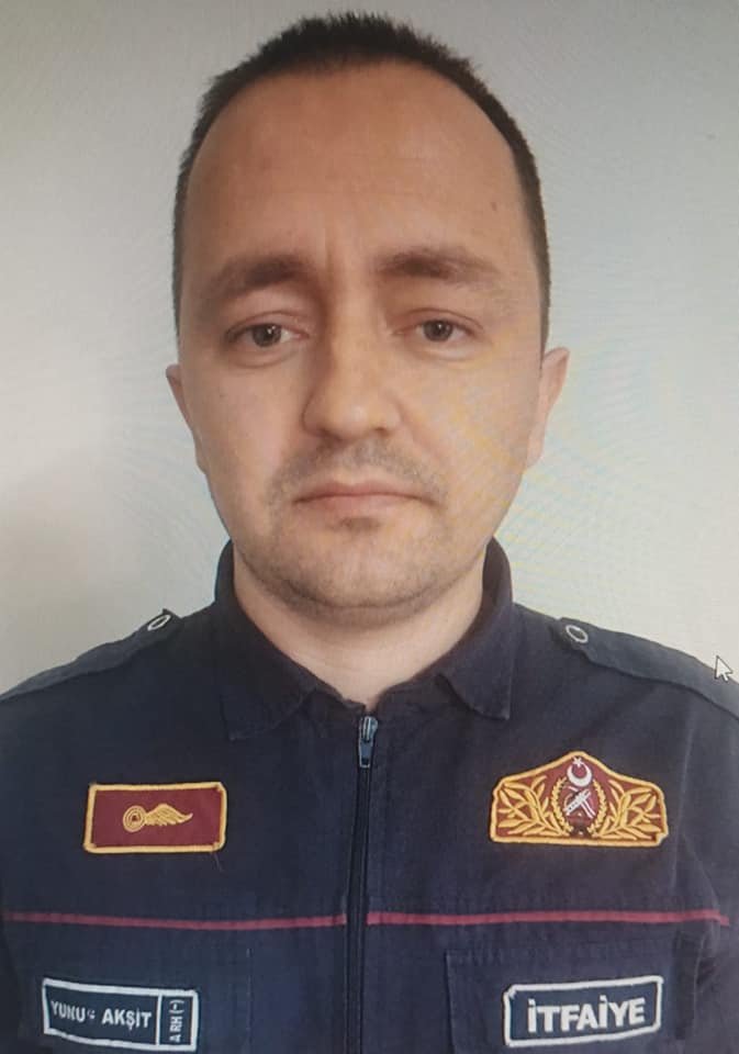 Göreve giden itfaiye aracı devrildi: 4 personel hayatını kaybetti