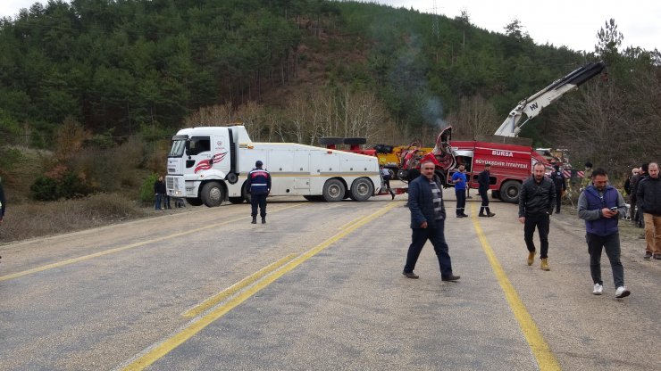 Göreve giden itfaiye aracı devrildi: 4 personel hayatını kaybetti