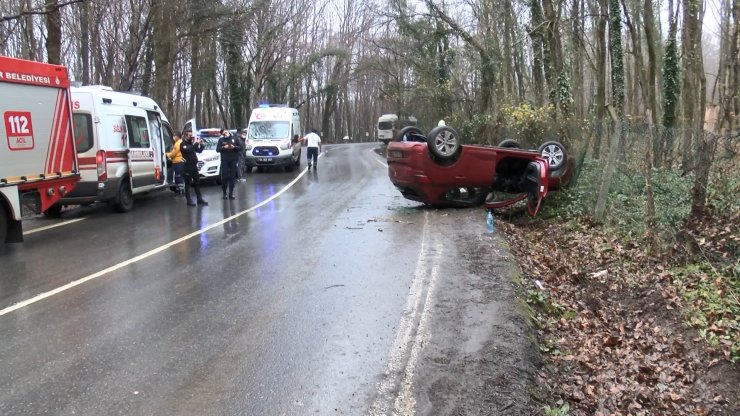 Otomobil takla attı: 2 yaralı