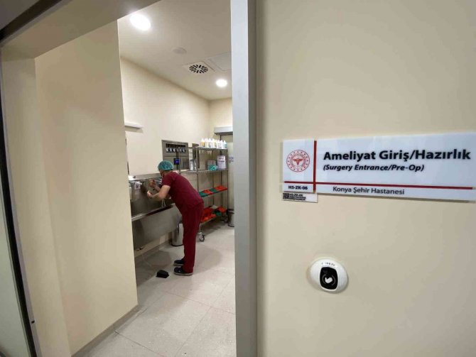 Türkiye’nin en gelişmiş yanık merkezi Konya ve çevre illerden gelen hastalara merhem oluyor