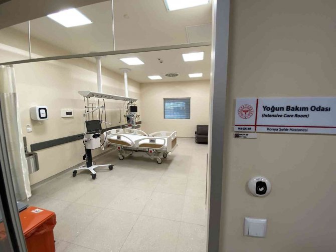 Türkiye’nin en gelişmiş yanık merkezi Konya ve çevre illerden gelen hastalara merhem oluyor