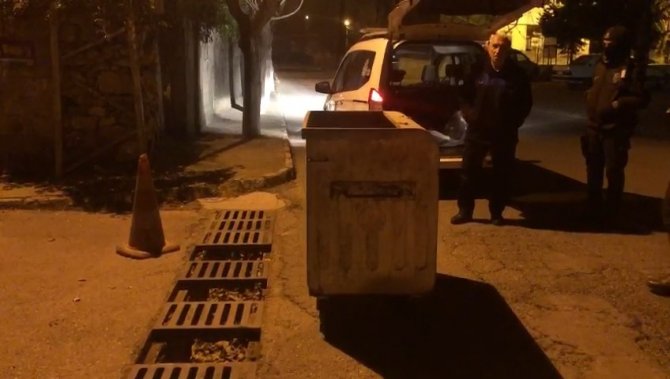 Çalınan demir mazgallar kazaya neden oluyordu