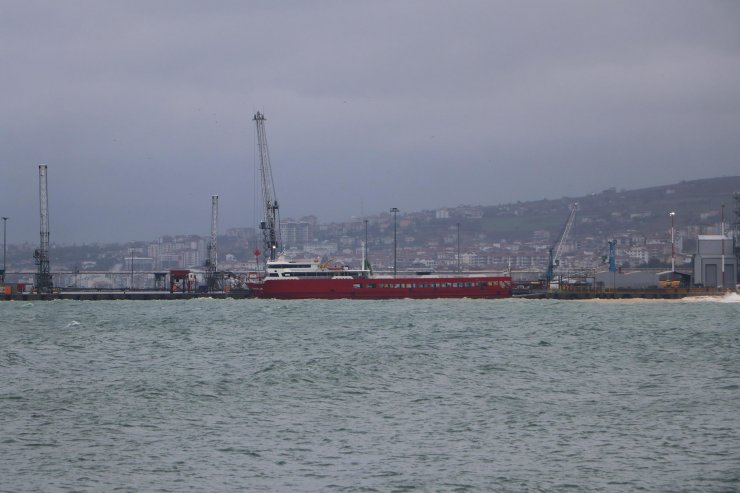 Deniz ulaşımına 'poyraz' engeli