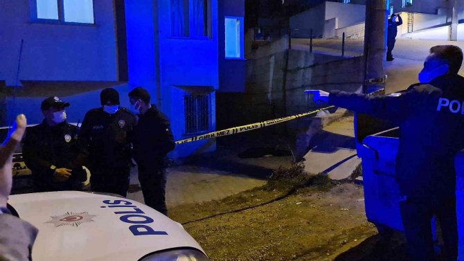 Dini nikahlı eşiyle tartıştı, gittiği arkadaşlarının evinden kendini 4. kattan boşluğa bıraktı