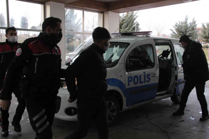 Uyuşturucu satıcılarına şafak operasyonu