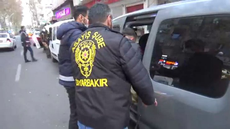 Yasa dışı bahise 'Banko 2' operasyonu: 15 gözaltı