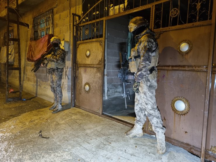 DEAŞ operasyonu: 6 gözaltı