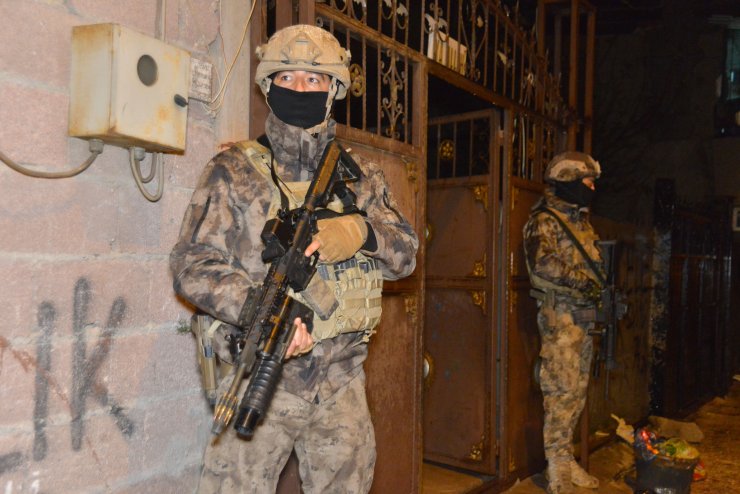 DEAŞ operasyonu: 6 gözaltı